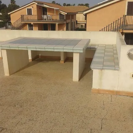 Apartment Solemaremarzamemi