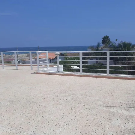 Apartment Solemaremarzamemi